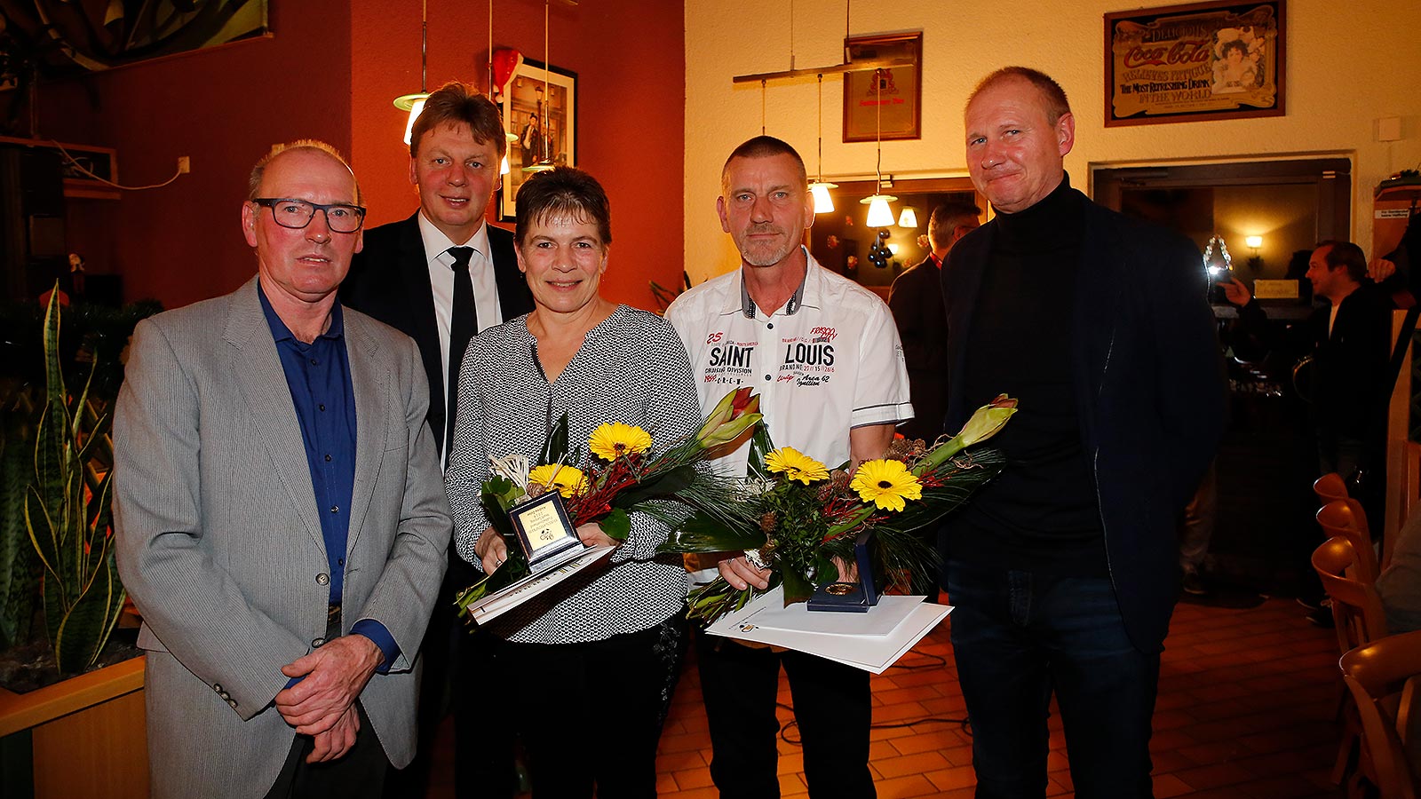 Erhielten die Ehrenamtsmedaille: Andrea und Thomas Zeise von der SG Bienitz. (Foto: Dirk Knofe/Sportbuzzer)