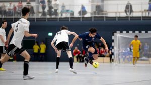 Die A- und B-Junioren spielten am 13. Januar in Abtnaundorf im Rahmen des 6. LVZ-SPORTBUZZER-Cups um die Hallenmeistertitel des FVSL. (Foto: Alexander Prautzsch)