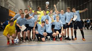 Die A- und B-Junioren spielten am 13. Januar in Abtnaundorf im Rahmen des 6. LVZ-SPORTBUZZER-Cups um die Hallenmeistertitel des FVSL. (Foto: Alexander Prautzsch)