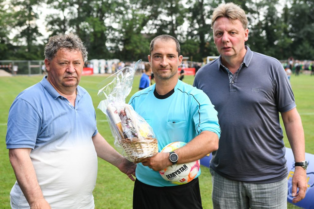 Schiedsrichter Sebastian Zander beendet aktive Laufbahn